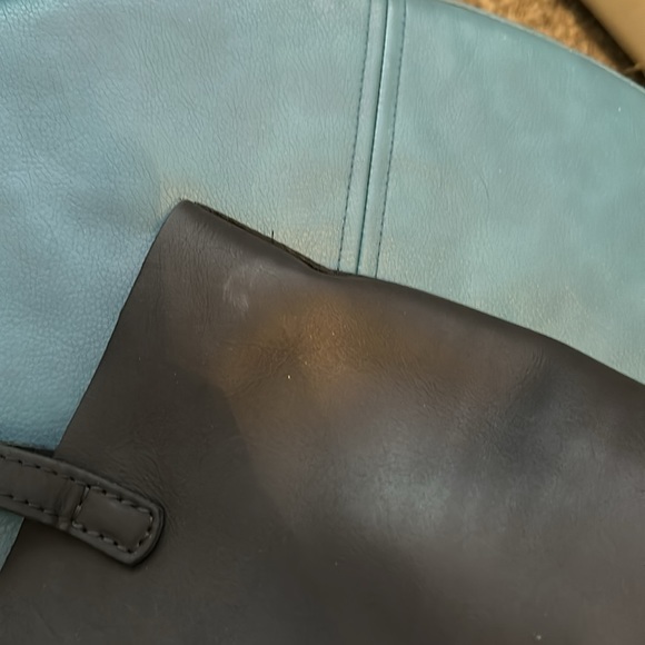 Portland leather goods medium tote in black - Picture 9 of 9